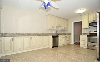 11416 Empire Ln, Rockville, MD 20852 - photo 7