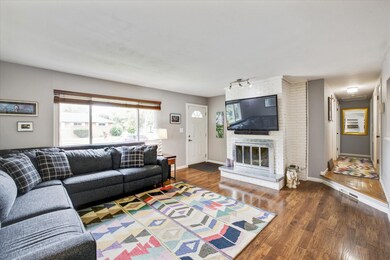 4396 Blythe Rd, Columbus, OH 43224 - photo 4