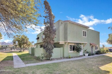 10217 N 7th Place unit B, Phoenix, AZ 85020 - photo 3