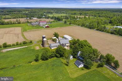 6319 Saw Mill Rd, Pipersville, PA 18947 - photo 7