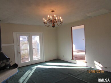 2339 Hawthorne Ct, Bettendorf, IA 52722 - photo 5