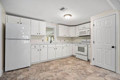 54 Adams Ave, Seabrook, NH 03874 - photo 6