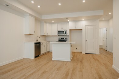 247 E 1825 N unit 5, North Ogden, UT 84414 - photo 2