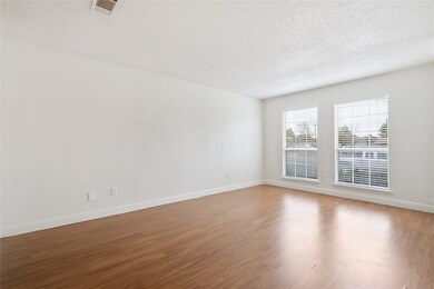 3021 Dupree St, Irving, TX 75062 - photo 5