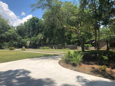 4796 Ortega Farms Cir, Jacksonville, FL 32210 - photo 5