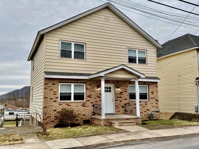 60 Parsonage St, Pittston, PA 18640 - photo 2