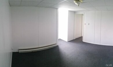 383 Old Route 940 unit 401, Pocono Pines, PA 18350 - photo 6