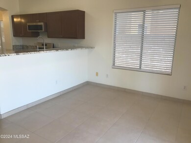 MLS 2ND LIVING RM 1
