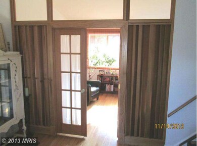 616 Rollins Ave, Rockville, MD 20852 - photo 2