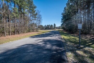 05-Hidden Hills Rd into neighborhood-HR