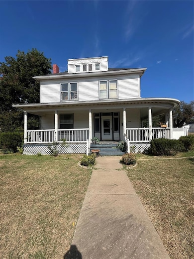 624 E Noble Ave, Guthrie, OK 73044 - photo 2