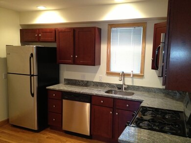 85 Fayette St unit 5, Lynn, MA 01902 - photo 2