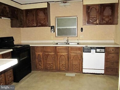 182 Armel Rd, Winchester, VA 22602 - photo 4