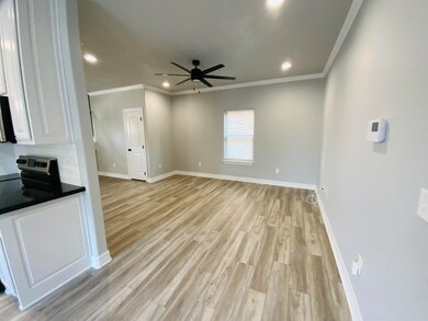 175 Allen St unit 200, Lumberton, TX 77657 - photo 3