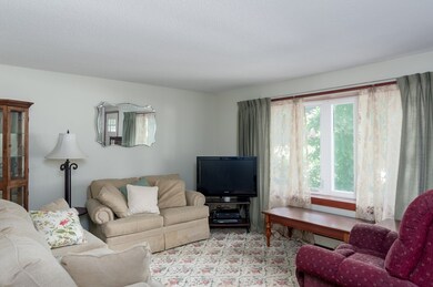 229 N Main St, Uxbridge, MA 01569 - photo 6