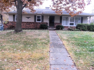 3904 N 29th St, Saint Joseph, MO 64506 - photo 2