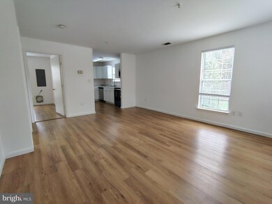20005 Dunstable Cir, Germantown, MD 20876 - photo 3