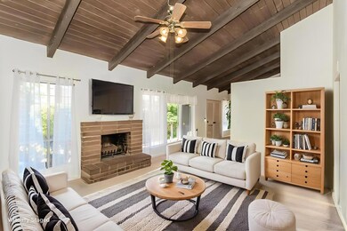 6338 N Maroa Ave unit 115, Fresno, CA 93704 - photo 2