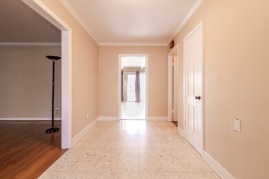 12126 Perthshire Rd, Houston, TX 77024 - photo 6