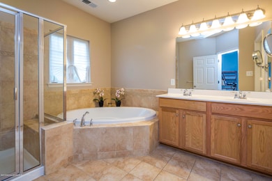 56 Pate Dr unit 65, Middletown, NJ 07748 - photo 5