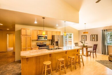 17295 Scaup Dr, Bend, OR 97707 - photo 4