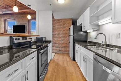 555 S Water St unit 219, Providence, RI 02903 - photo 5