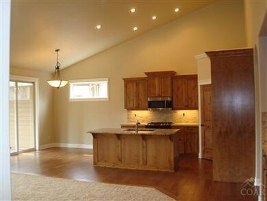 20884 Tamar Ln, Bend, OR 97702 - photo 5