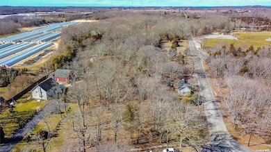 585 Franklinville Rd, Laurel, NY 11948 - photo 3