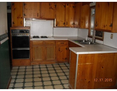 38 Leland Dr, Springfield, MA 01109 - photo 6