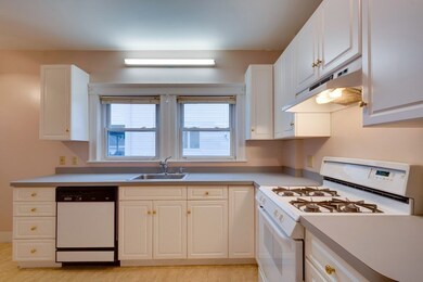 31-33 Harvard Rd unit 1, Belmont, MA 02478 - photo 6