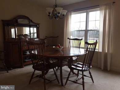 6953 Hunt Dr, Macungie, PA 18062 - photo 4