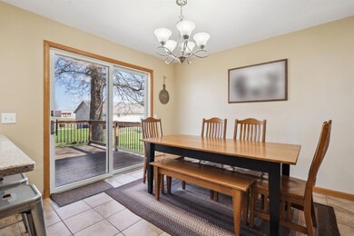 1245 9th St, Jesup, IA 50648 - photo 5