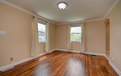 Living Room (3)