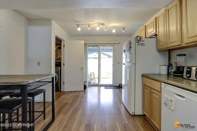 3725 Chaffee Cir, Anchorage, AK 99517 - photo 5