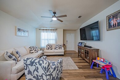 9801 Hawthorne Ct, Odessa, TX 79765 - photo 3