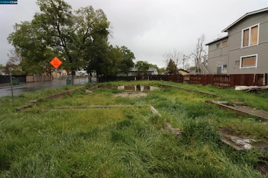 1602 S Sutter St, Stockton, CA 95206 - photo 6