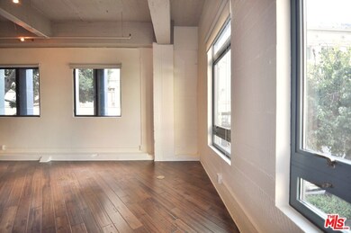 Eastern Columbia Lofts unit M8, Los Angeles, CA 90014 - photo 6