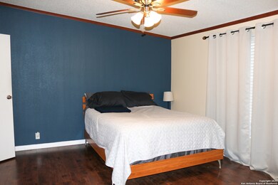 159 County Road 347, Hondo, TX 78861 - photo 4