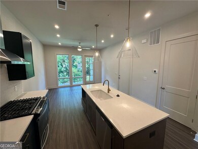 Longreen - Stack Residence unit 6, Atlanta, GA 30318 - photo 3