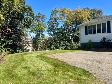 24 Lily St, Lynn, MA 01902 - photo 2