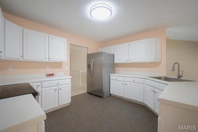 984 Northwestern Ave, Fairview Heights, IL 62208 - photo 6