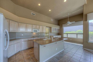 006_Kitchen and Casual Dining