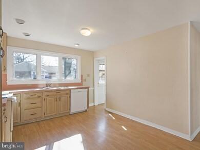 612 Taylor St, Riverside, NJ 08075 - photo 5
