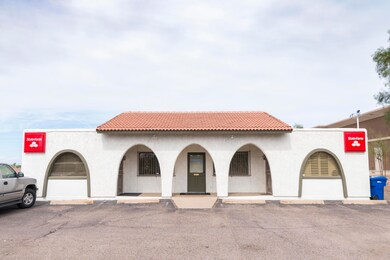 1046 E McKellips-7