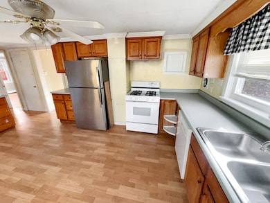 10 Rocky Ledge Dr, Clinton, CT 06413 - photo 6