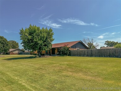 4319 S 200th East Ave, Broken Arrow, OK 74014 - photo 4
