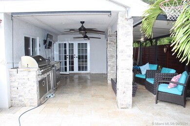 5411 SW 152nd Place Cir, Miami, FL 33185 - photo 6