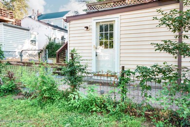 1612 Ellwood Ave unit 1 Rear, Louisville, KY 40204 - photo 2