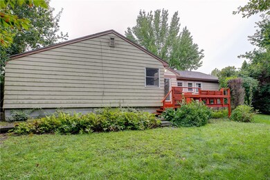 5 Francisco Dr, Middletown, RI 02842 - photo 4