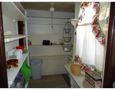 5 Fairhaven Rd unit Rental, Mattapoisett, MA 02739 - photo 3